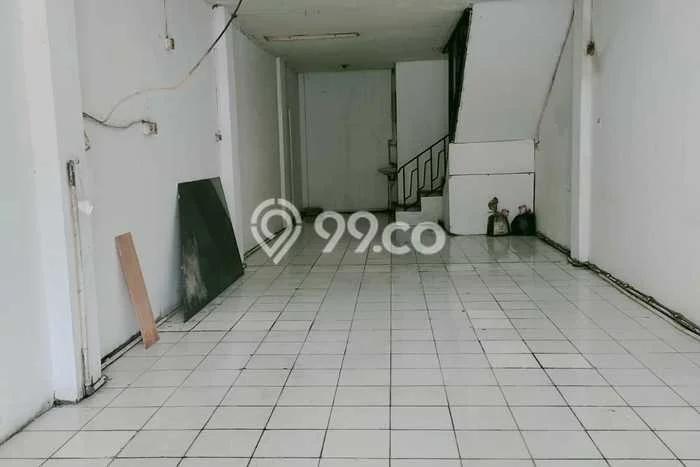 Ruko bagus disewakan di Penjaringan Jakarta Utara dengan LB 630m2 harga sewa terbaik Ruko bagus disewakan di Penjaringan Jakarta Utara dengan LB 630m2 harga sewa terbaik