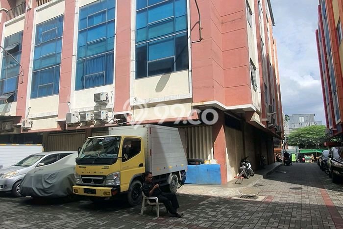 Untuk Dijual Ruko di Penjaringan Jakarta Utara LT 108m2 / LB 500m2 Untuk Dijual Ruko di Penjaringan Jakarta Utara LT 108m2 / LB 500m2