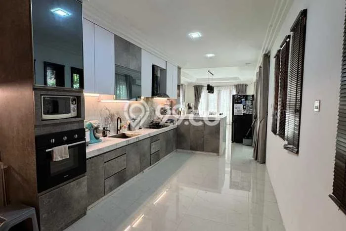 Siap Huni Rumah Mewah 6 Kamar di Batam Kota Dekat ke Mana Saja Siap Huni Rumah Mewah 6 Kamar di Batam Kota Dekat ke Mana Saja