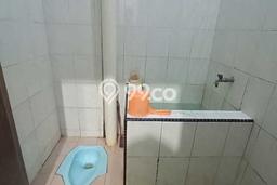 Dijual Rumah Kost di Nagoya, Batam, 20 KT, 4 KM, Bangunan 320m2 Dijual Rumah Kost di Nagoya, Batam, 20 KT, 4 KM, Bangunan 320m2