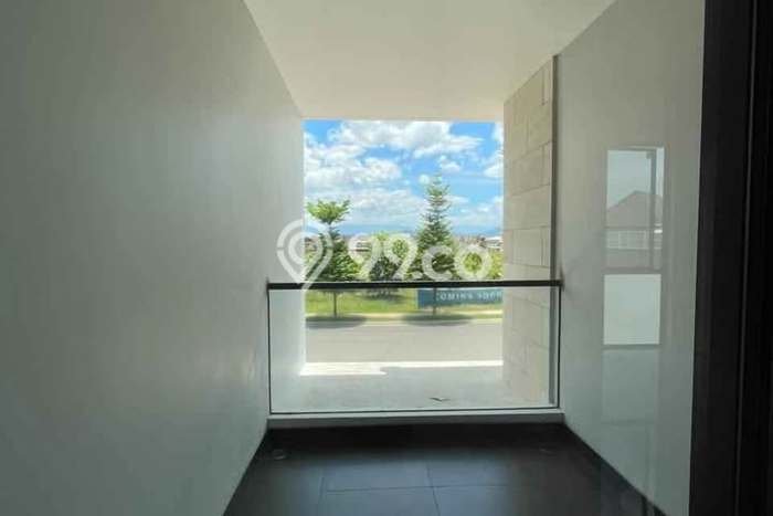 Rumah 5 KT 5 KM Luas Tanah 335m2m², Luas Bangunan 200m2m² di Makassar, Makassar Rumah 5 KT 5 KM Luas Tanah 335m2m², Luas Bangunan 200m2m² di Makassar, Makassar