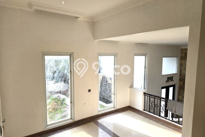 Rumah Eksklusif Siap Huni LT 380m2 di Kelapa Gading, Jakarta Utara Rumah Eksklusif Siap Huni LT 380m2 di Kelapa Gading, Jakarta Utara