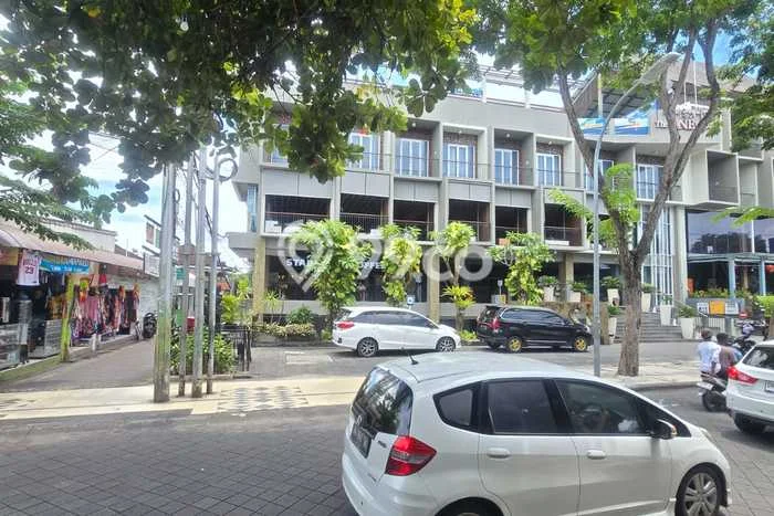 Tanah Kavling Disewakan di Legian dengan Luas 500m2 Tanah Kavling Disewakan di Legian dengan Luas 500m2