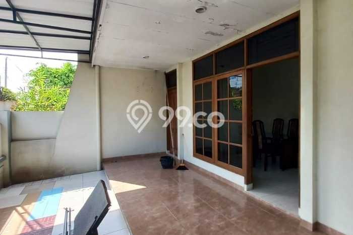 Lokasi strategis! Rumah siap huni dikontrakkan di Semarang Tengah LB 140m2 Lokasi strategis! Rumah siap huni dikontrakkan di Semarang Tengah LB 140m2