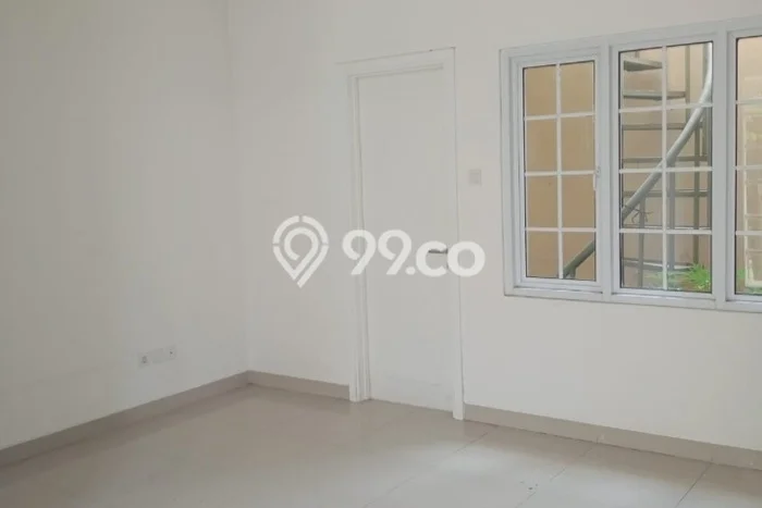 Lokasi terbaik! Rumah siap huni disewakan di Semarang Barat LB 130m2 Lokasi terbaik! Rumah siap huni disewakan di Semarang Barat LB 130m2