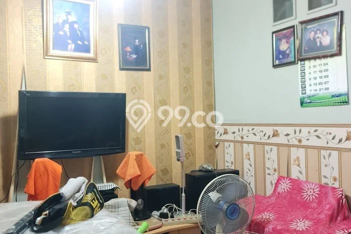 Jarang Ada! Rumah Sewa 2 Kamar Bagus Siap Huni Sambiroto Jarang Ada! Rumah Sewa 2 Kamar Bagus Siap Huni Sambiroto