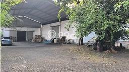 Unit Gudang Dijual di Surabaya LT 4628m2 & LB 1800m2 Unit Gudang Dijual di Surabaya LT 4628m2 & LB 1800m2