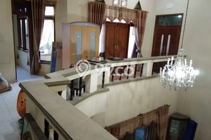 Rumah Mewah Siap Huni LT 216m2 di Waru, Sidoarjo Rumah Mewah Siap Huni LT 216m2 di Waru, Sidoarjo
