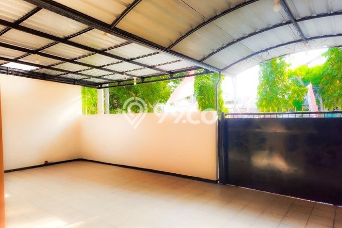 Jual Rumah Eksklusif 4 KT di Pakuwon, Surabaya Jual Rumah Eksklusif 4 KT di Pakuwon, Surabaya
