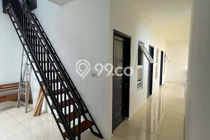 Rumah Modern Minimalis 5 Kamar Siap Huni di Pamulang Rumah Modern Minimalis 5 Kamar Siap Huni di Pamulang