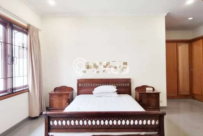 Jarang Ada! Rumah Sewa 3 Kamar Bagus Siap Huni Pondok Indah Jarang Ada! Rumah Sewa 3 Kamar Bagus Siap Huni Pondok Indah