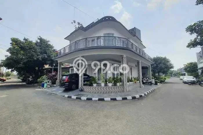 Hunian Mewah Dijual LT 131m2 di Ciledug, Tangerang Hunian Mewah Dijual LT 131m2 di Ciledug, Tangerang