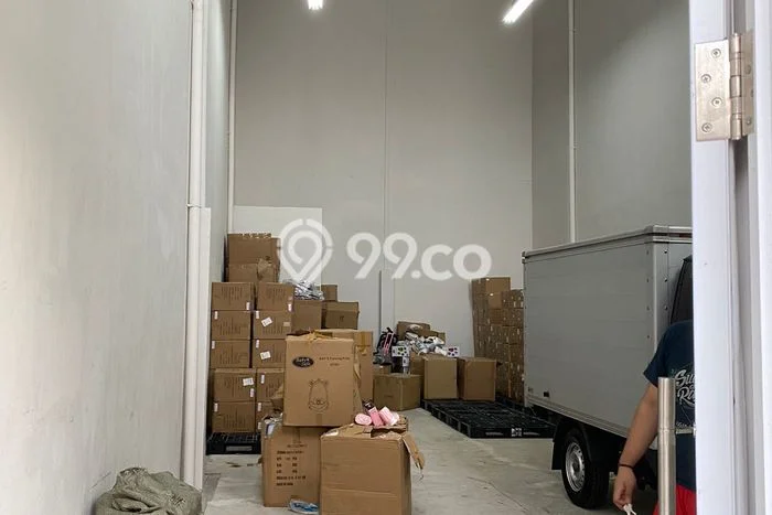 Paling Diincar! Gudang Dijual di Green Lake City Harga Kompetitif Paling Diincar! Gudang Dijual di Green Lake City Harga Kompetitif