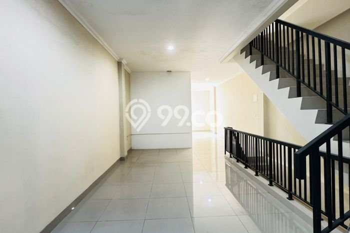Unit Ruko Tersedia di Green Lake City Spesifikasi LB 237m2 Unit Ruko Tersedia di Green Lake City Spesifikasi LB 237m2