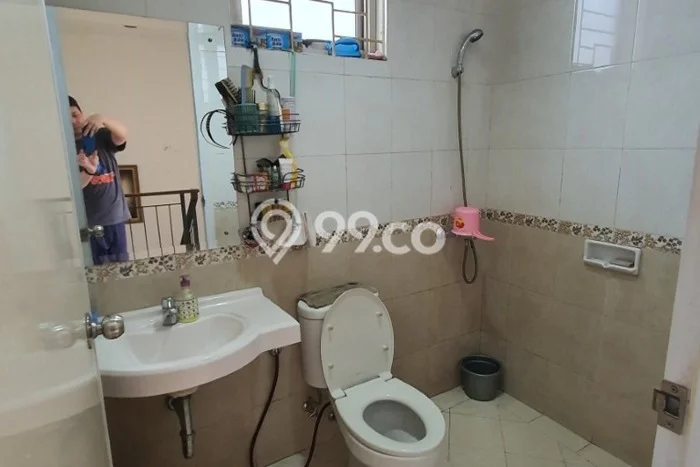 Rumah Luxury Modern Siap Huni di Puri Media Jakarta Barat Rumah Luxury Modern Siap Huni di Puri Media Jakarta Barat