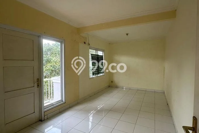 Jual Rumah Bagus Siap Huni LB 100m2 di Sawangan, Depok Jual Rumah Bagus Siap Huni LB 100m2 di Sawangan, Depok
