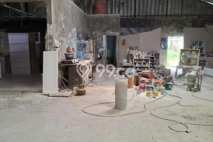 Gudang Dijual di Sawangan Depok dengan Luas Bangunan 450m2 Gudang Dijual di Sawangan Depok dengan Luas Bangunan 450m2
