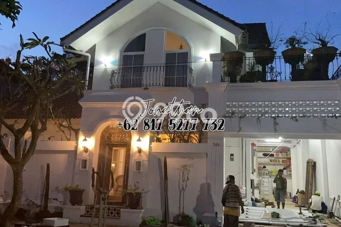 Tempat Strategis! Vila di Denpasar Timur, Luas 300m2m², Kualitas Prima Tempat Strategis! Vila di Denpasar Timur, Luas 300m2m², Kualitas Prima