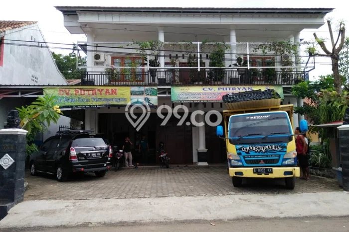 Hunian Elit LB 400m2 Siap Pakai Desain Elegan di Cilacap, Cilacap Hunian Elit LB 400m2 Siap Pakai Desain Elegan di Cilacap, Cilacap