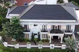 For Sale! Premium House LT 650m2 Desain Elegan di Pondok Indah For Sale! Premium House LT 650m2 Desain Elegan di Pondok Indah