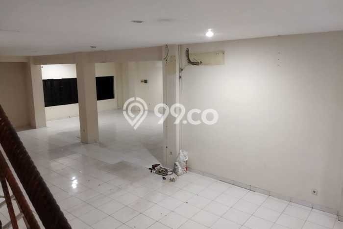 Unit Ruko Disewakan di Muara Karang di Area Ramai & Strategis Unit Ruko Disewakan di Muara Karang di Area Ramai & Strategis