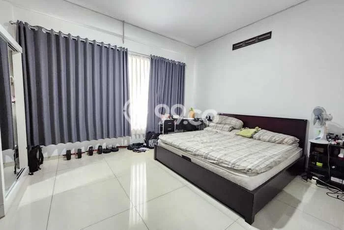 Rumah Elit LB 350m2 Siap Pakai Desain Elegan di Mekar Wangi, Bandung Rumah Elit LB 350m2 Siap Pakai Desain Elegan di Mekar Wangi, Bandung