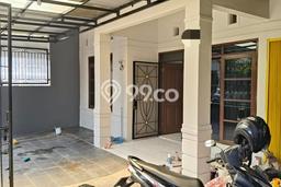 Rumah Luas Asri 5 KT Siap Huni di Taman Kopo Indah Bandung Rumah Luas Asri 5 KT Siap Huni di Taman Kopo Indah Bandung