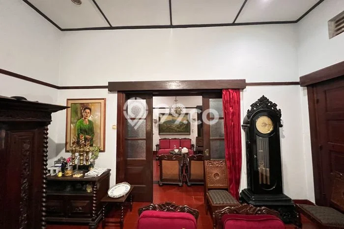 For Sale! Premium House LT 573m2 Desain Elegan di Veteran For Sale! Premium House LT 573m2 Desain Elegan di Veteran