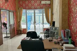 Ruko Bagus Dijual LB 140m2 Lokasi Strategis Tangerang Selatan Area Cocok untuk Berbisnis Ruko Bagus Dijual LB 140m2 Lokasi Strategis Tangerang Selatan Area Cocok untuk Berbisnis