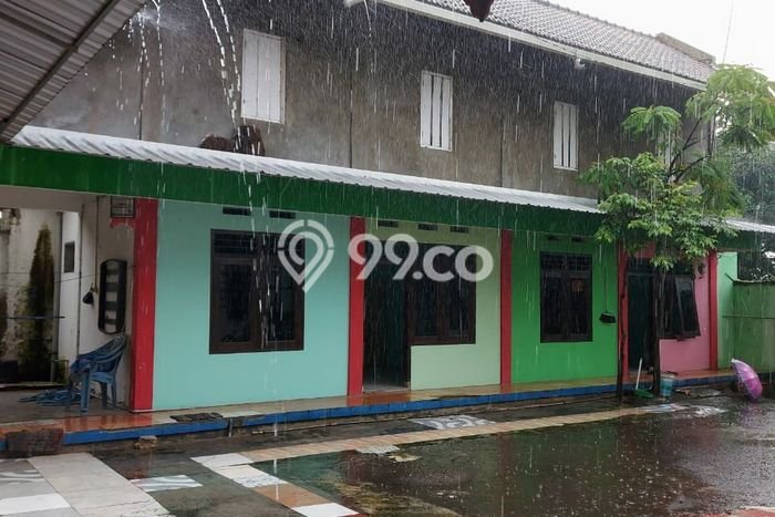 For Sale Rumah 9 Kamar Lokasi Ideal Nyaman dan Strategis di Pandaan For Sale Rumah 9 Kamar Lokasi Ideal Nyaman dan Strategis di Pandaan