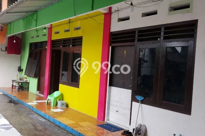 For Sale Rumah 9 Kamar Lokasi Ideal Nyaman dan Strategis di Pandaan For Sale Rumah 9 Kamar Lokasi Ideal Nyaman dan Strategis di Pandaan