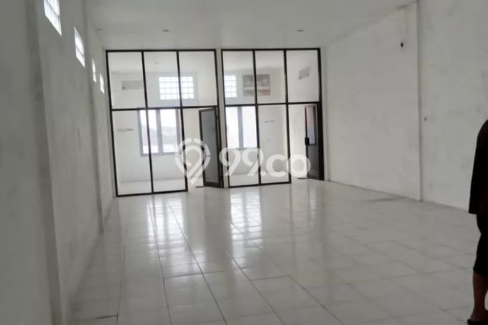 Gudang Dijual di Kenjeran Surabaya dengan Luas Bangunan 300m2 Gudang Dijual di Kenjeran Surabaya dengan Luas Bangunan 300m2