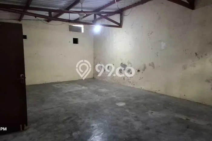 Jarang Ada! Rumah Sewa 4 Kamar Bagus Siap Huni Ngagel Jarang Ada! Rumah Sewa 4 Kamar Bagus Siap Huni Ngagel