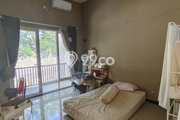 Jual Rumah Bagus Siap Huni LB 200m2 di Banyumanik, Semarang Jual Rumah Bagus Siap Huni LB 200m2 di Banyumanik, Semarang
