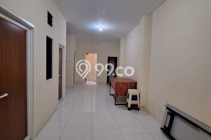 For Sale Hunian Rumah Terawat 6 Kamar di Greenwood, Semarang For Sale Hunian Rumah Terawat 6 Kamar di Greenwood, Semarang
