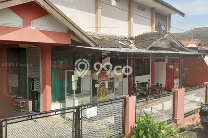Peluang Investasi! Rumah Kost Dijual di Tembalang, Semarang, 23 KT, 11 KM, Luas 350m2 Peluang Investasi! Rumah Kost Dijual di Tembalang, Semarang, 23 KT, 11 KM, Luas 350m2