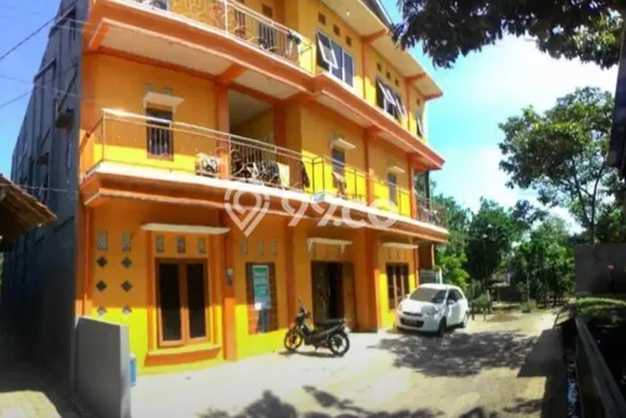 Rumah Kost untuk Dijual di Tembalang dengan 41 KT, 21 KM, Luas 750m2 Rumah Kost untuk Dijual di Tembalang dengan 41 KT, 21 KM, Luas 750m2