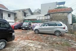 Jarang Ada! Tanah di Johar Baru Punya Luas 298m2 SHM Jarang Ada! Tanah di Johar Baru Punya Luas 298m2 SHM