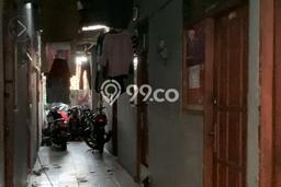 Rumah Mewah Siap Huni LT 600m2 di Jatinegara, Jakarta Timur Rumah Mewah Siap Huni LT 600m2 di Jatinegara, Jakarta Timur