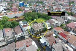 Siap Huni Hunian Elit 5 Kamar di Pasar Rebo Dekat ke Mana Pun Siap Huni Hunian Elit 5 Kamar di Pasar Rebo Dekat ke Mana Pun