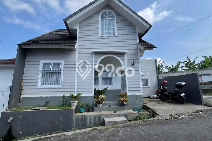 Rumah Modern Minimalis 4 Kamar Siap Huni di Caringin Rumah Modern Minimalis 4 Kamar Siap Huni di Caringin