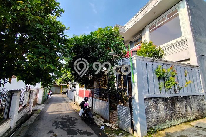 For Sale Rumah 4 Kamar Lokasi Ideal Nyaman dan Strategis di Karangtengah For Sale Rumah 4 Kamar Lokasi Ideal Nyaman dan Strategis di Karangtengah