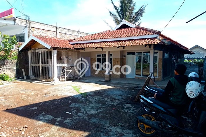 Kantor Dijual di Prime Area Cianjur Luas 250m2 Kantor Dijual di Prime Area Cianjur Luas 250m2
