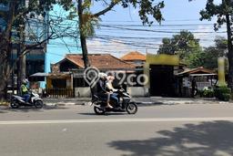 Rumah Elit Modern Siap Huni di Buah Batu Bandung Rumah Elit Modern Siap Huni di Buah Batu Bandung