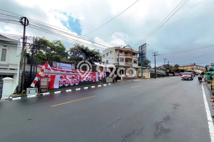 For Sale Rumah Mewah Exclusive di Cipanas, Cianjur For Sale Rumah Mewah Exclusive di Cipanas, Cianjur