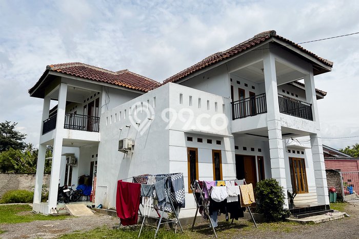 For Sale Rumah 6 Kamar Lokasi Strategis Bagus dan Strategis di Cianjur For Sale Rumah 6 Kamar Lokasi Strategis Bagus dan Strategis di Cianjur
