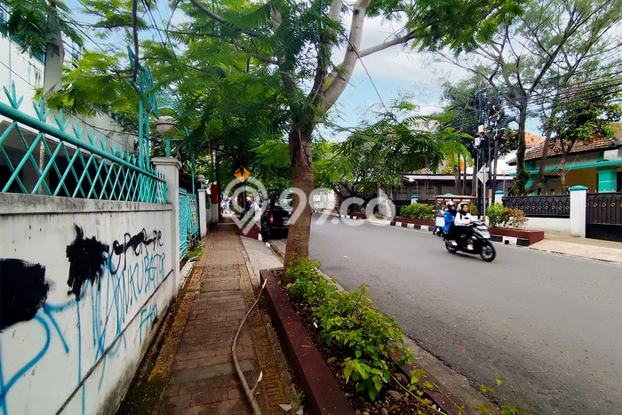 Komersial Dijual di Cianjur LT 1235m2 & LB 1500m2 Lokasi Terbaik! Komersial Dijual di Cianjur LT 1235m2 & LB 1500m2 Lokasi Terbaik!
