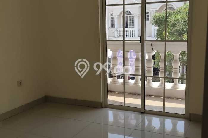 Rumah Luxury Modern Tanpa Renovasi di Green Lake City Jakarta Barat Rumah Luxury Modern Tanpa Renovasi di Green Lake City Jakarta Barat