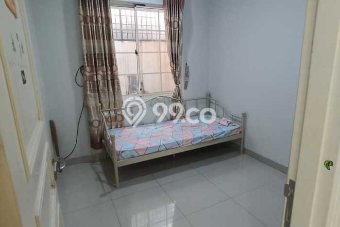 Rumah Modern 3 KT di Green Lake City Jakarta Barat Full Furnished Rumah Modern 3 KT di Green Lake City Jakarta Barat Full Furnished