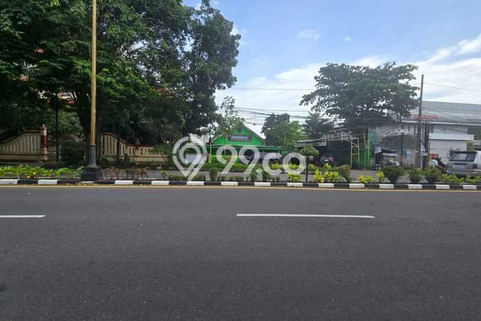 Lahan Strategis di Laweyan Solo Disewakan dengan Luas 1378m2 Lahan Strategis di Laweyan Solo Disewakan dengan Luas 1378m2